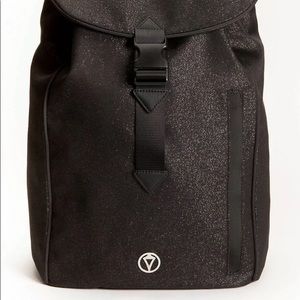 Ivivva Where to next backpack NWT 20L Black Metallic silver